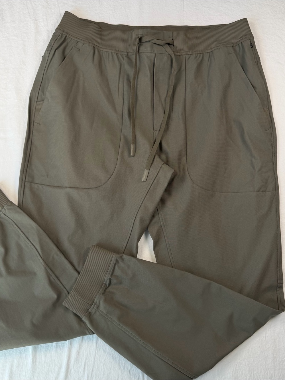 7 Diamonds Infinity Jogger Pants Men’s Army Green Stretch Performance unused
